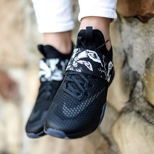 New Nike Air Zoom Strong Floral Shoes
